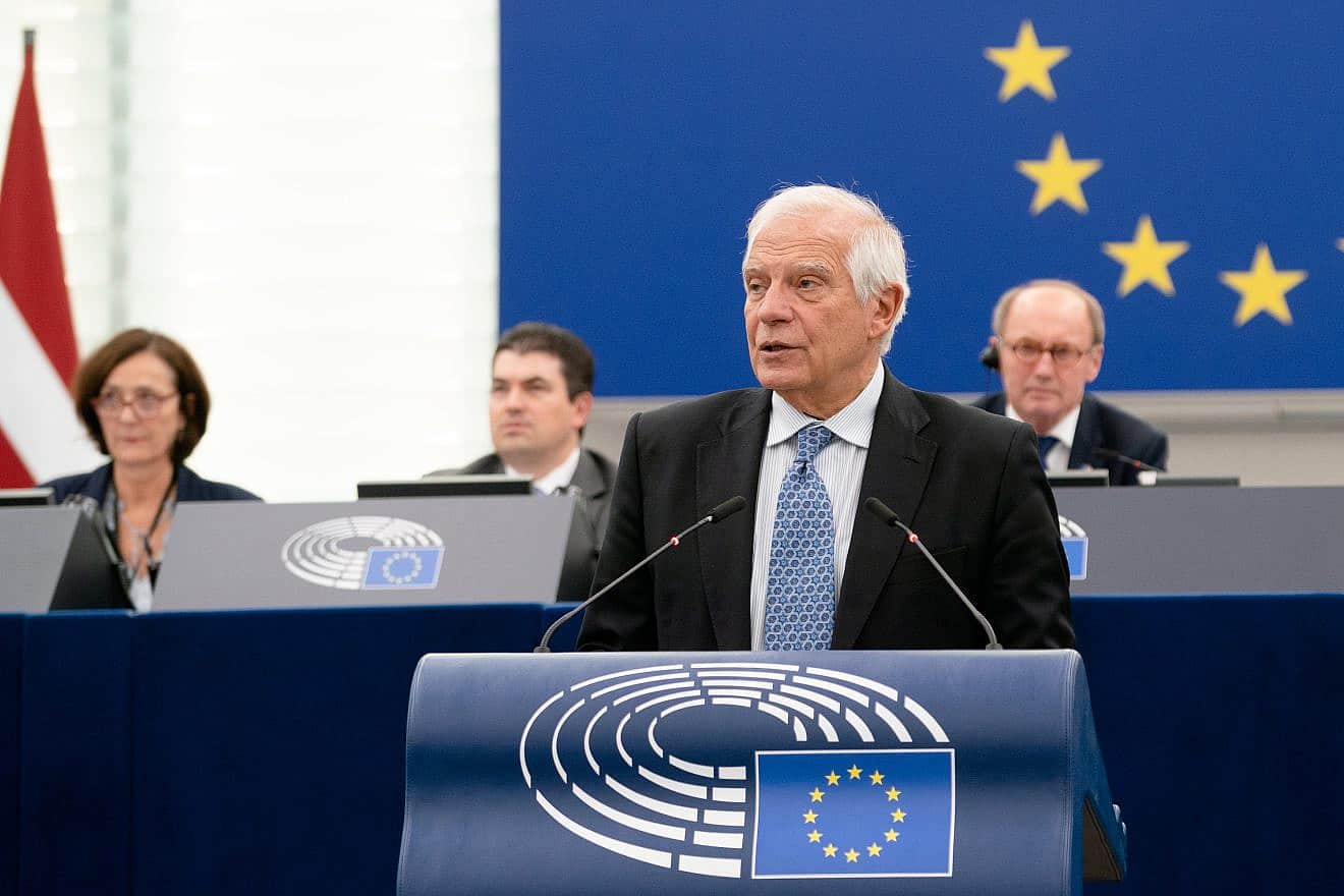 European Union High Representative for Foreign Affairs Josep Borrell speaks to the European Parliament about military aid to Ukraine on Oct. 4, 2022. Credit: European Union via Wikimedia Commons.