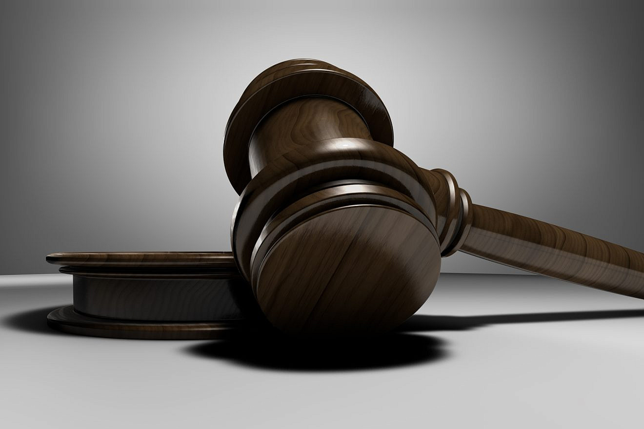 A gavel. Credit: Pixabay.