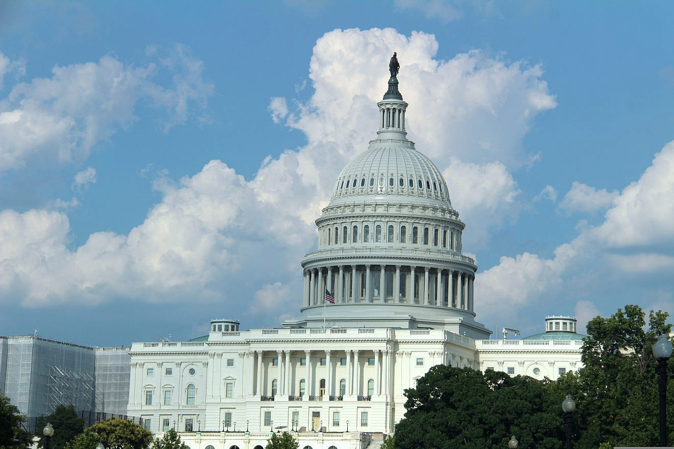 The U.S. Capitol in Washington, D.C. Credit: Sima Ghaffarzadeh/Pixabay.
