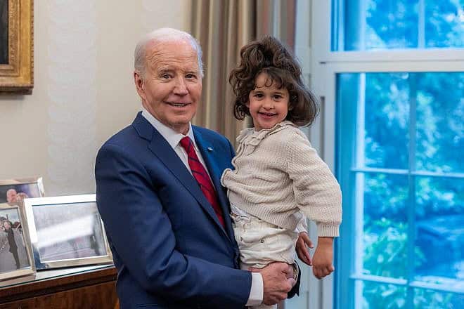 U.S. President Joe Biden meets with freed Israeli child hostage Abigail Edan on April 24, 2024. Credit: X/U.S. President Biden.