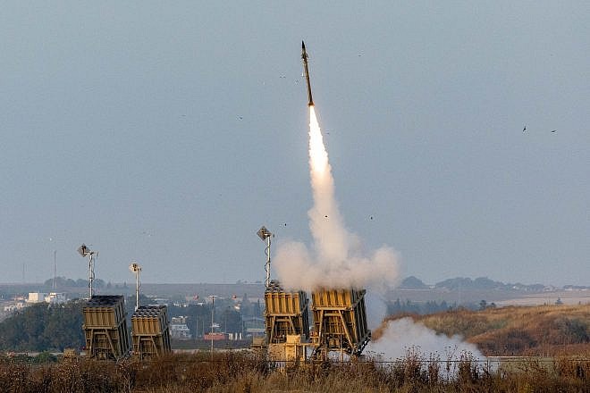 The Iron Dome air-defense system intercepts rockets fired from the Gaza Strip over Sderot, May 13, 2023. Photo by Yonatan Sindel/Flash90.