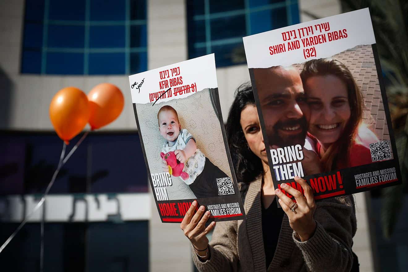 Israelis call for the release of hostages held captive in Gaza, outside the Red Cross offices in Tel Aviv, Jan. 18, 2024. Photo by Miriam Alster/Flash90.