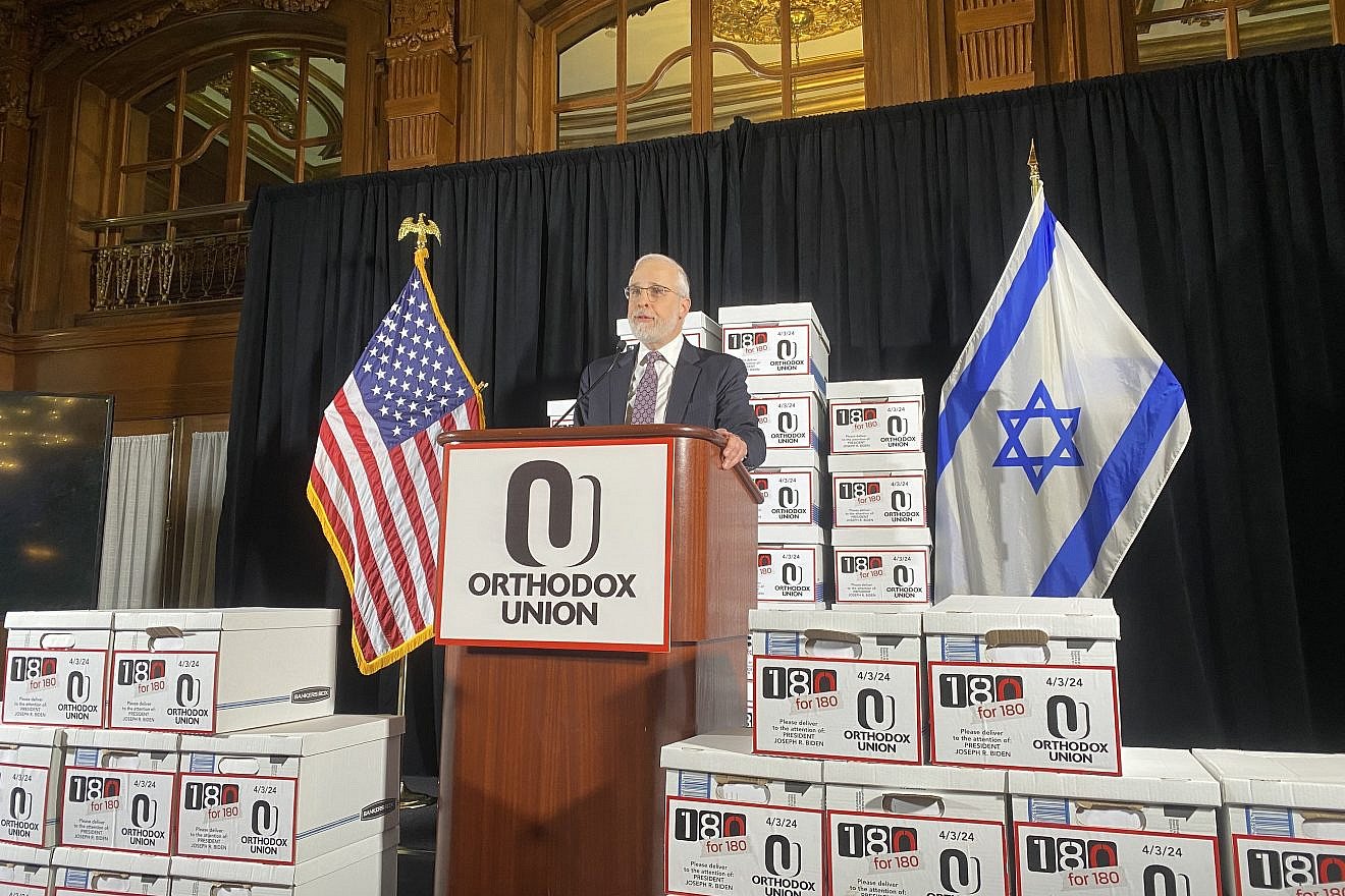Rabbi Moshe Hauer, executive vice president of the Orthodox Union, speaks prior to the OU's delivery of 100,000 pro-Israel letters to the White House on April 3, 2024. Photo by Andrew Bernard.