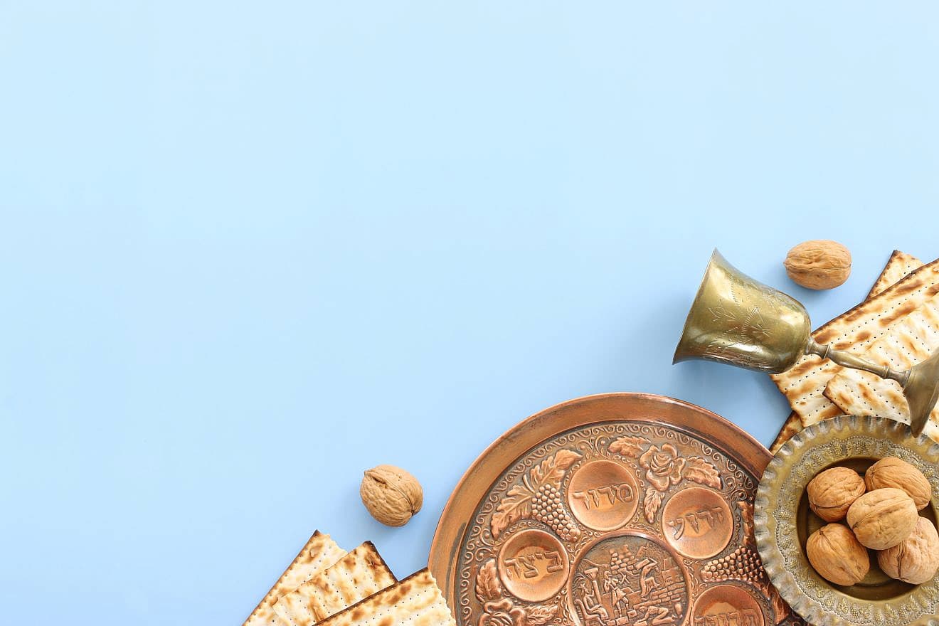 Passover seder plate. Credit: tomertu/Shutterstock.