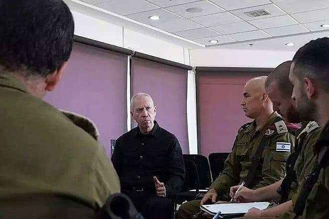 Defense Minister Yoav Gallant meeting with IDF officials during a tour of the northern border, Nov. 15, 2023. Photo by Ariel Hermoni/Defense Ministry.