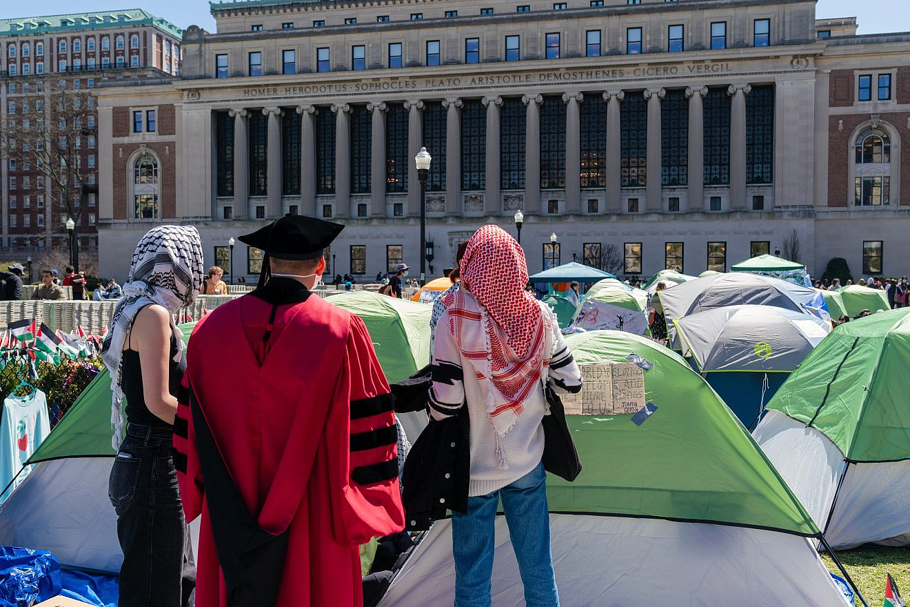 Anti-Israel protesters set up an encampment on the campus of Columbia University in New York, April 22, 2024. Credit: Lev Radin/Shutterstock.