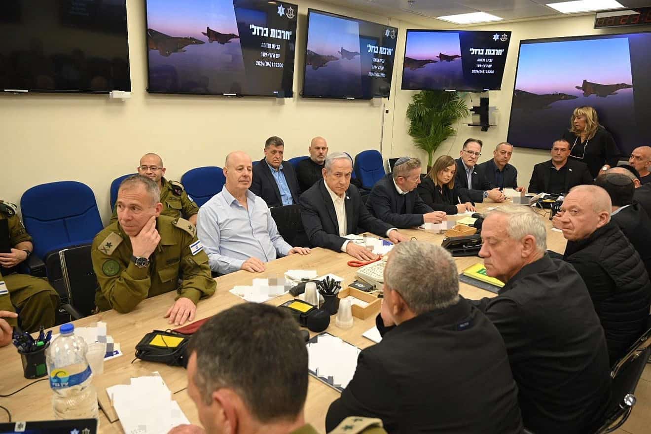 Israeli Prime Minister Benjamin Netanyahu and the War Cabinet at the IDF's Tel Aviv headquarters, April 14, 2024. Credit: Courtesy.