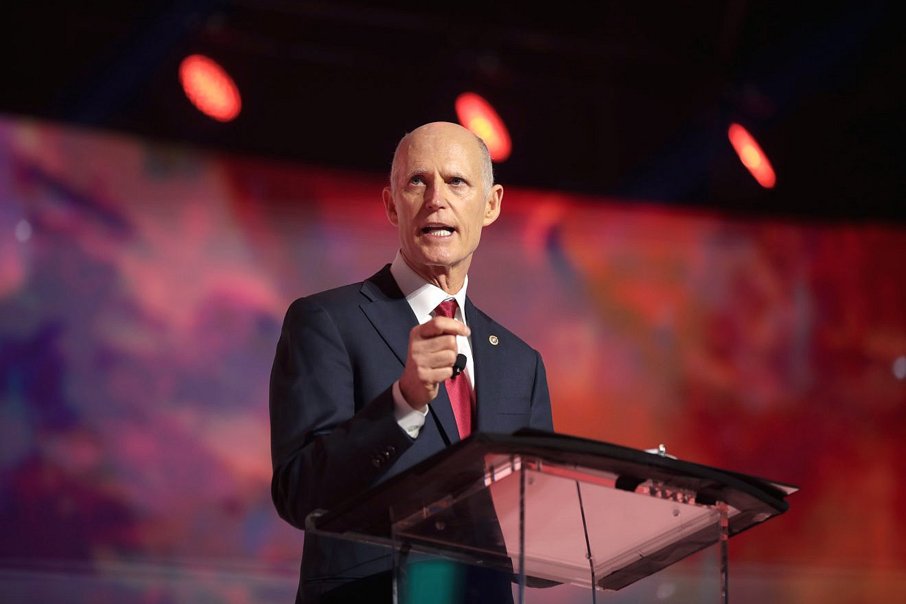 Sen. Rick Scott (R-Fla.) speaks at the 2022 Student Action Summit at the Tampa Convention Center in Tampa, Fla. on July 23, 2022. Credit: Gage Skidmore/Creative Commons.