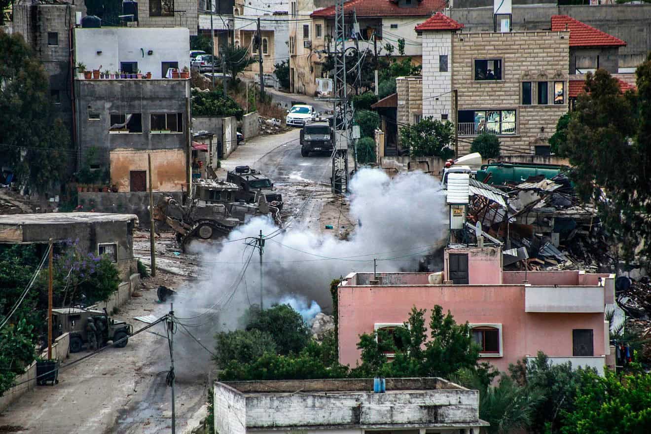 Israeli security forces seen during a raid in in the town of Deir Al-Ghusun, near the city of Tulkarm in the Samaria, May 4, 2024. Photo by Nasser Ishtayeh/Flash90.