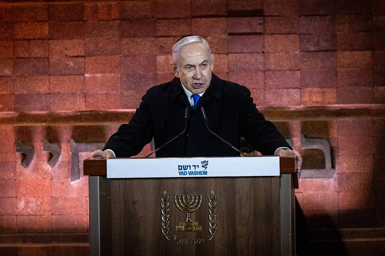 Israeli rime Minister Benjamin Netanyahu marks Holocaust Remembrance Day at Yad Vashem in Jerusalem, May 6, 2024. Photo by Chaim Goldberg/Flash90.