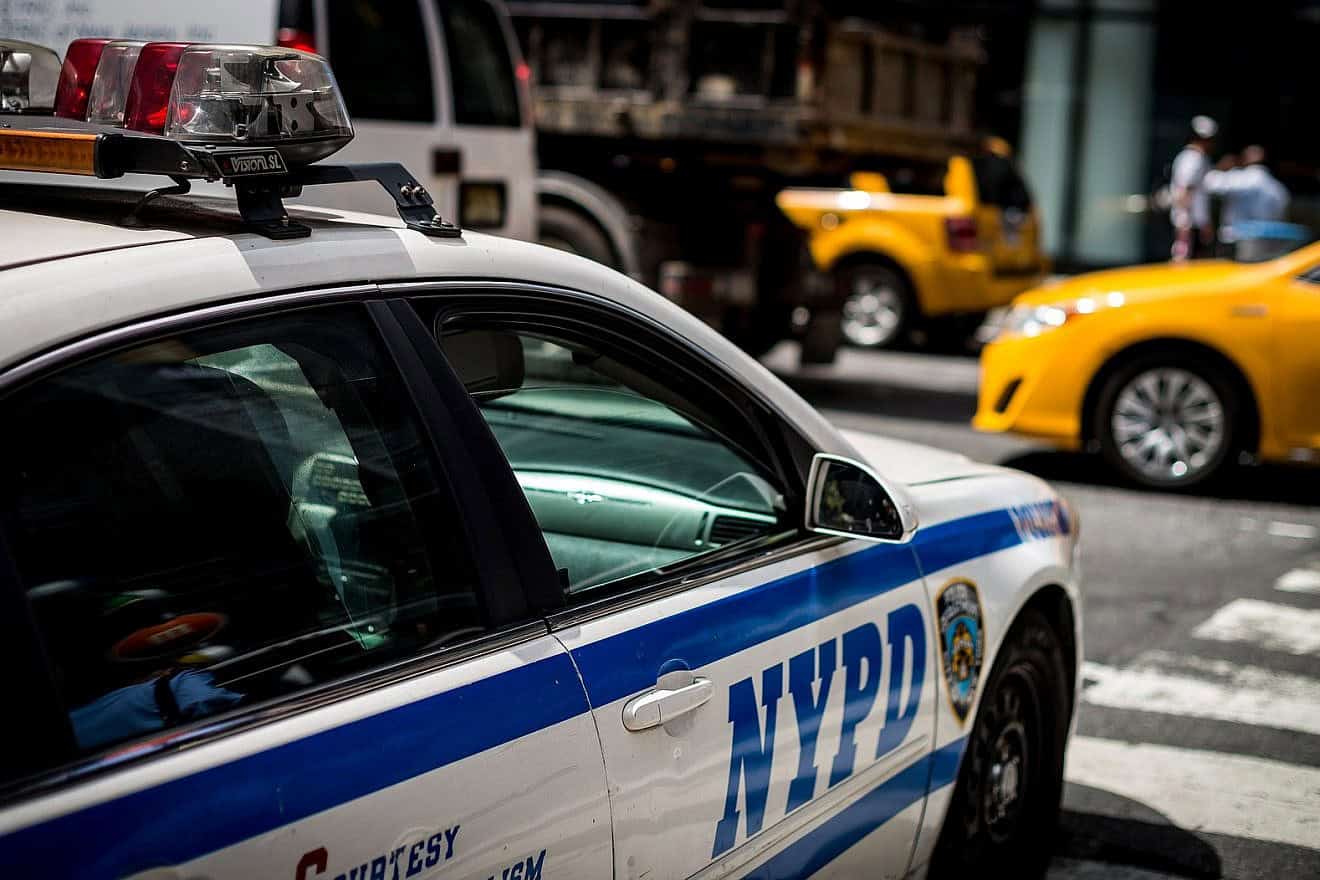 New York City Police Department car. Credit: Photogeider/Pixabay.