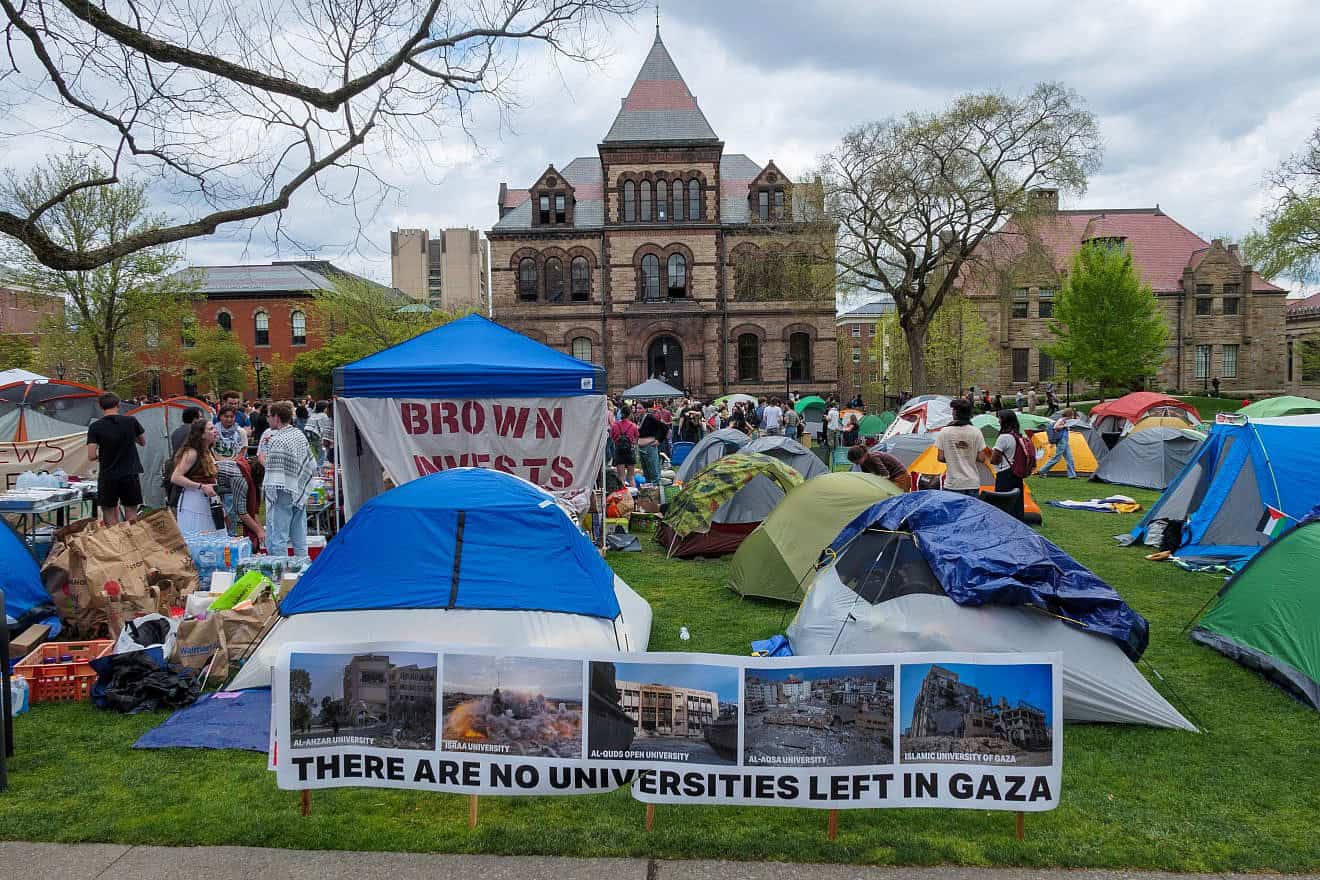 A pro-Palestinian, anti-Israel student tent encampment at Brown University in Providence, R.I., April 29, 2024. Credit: Kenneth C. Zirkel via Wikimedia Commons.