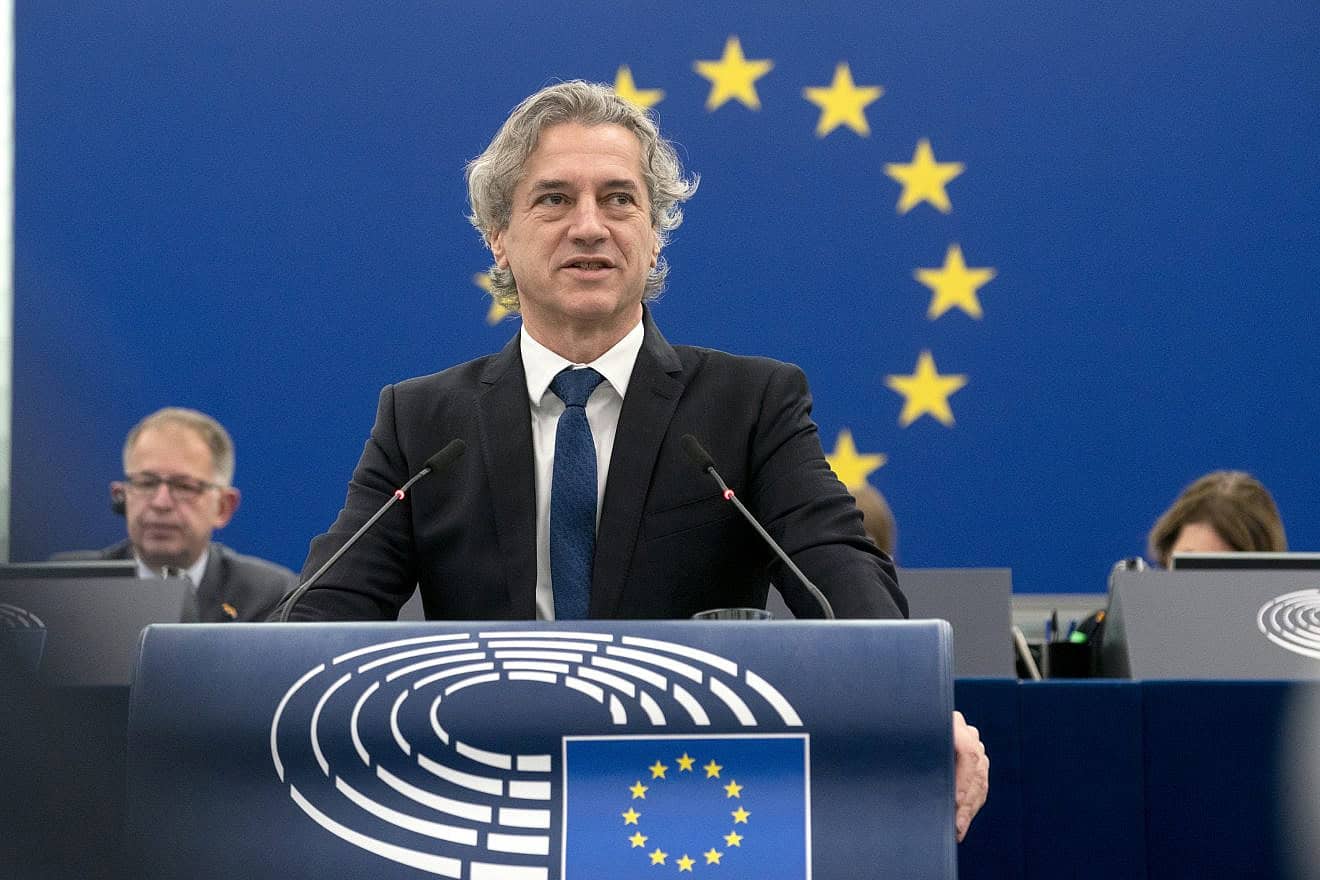 Slovenian Prime Minister Robert Golob addresses members of the European Parliament, Dec. 13, 2022. Credit: European Parliament.
