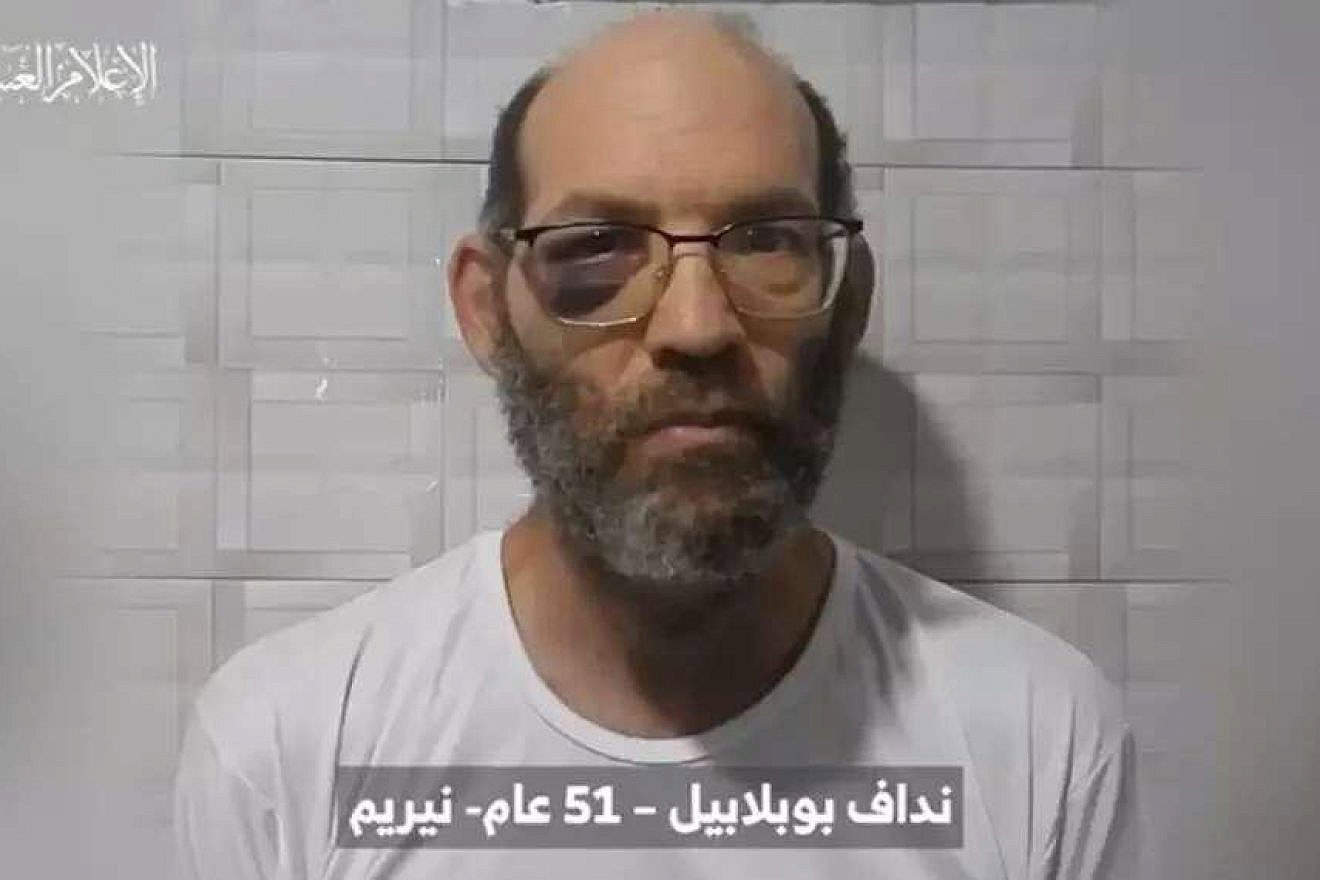 A still image of Nadav Popplewell from footage released by Hamas on May 11, 2024. Source: Screenshot.