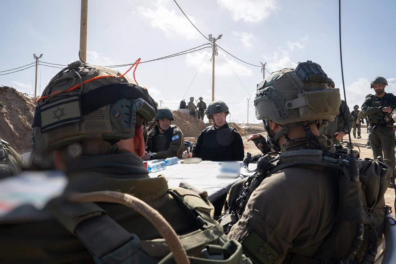 Israeli Defense Minister Yoav Gallant meets with IDF troops in the central Gaza Strip, May 5, 2024. Photo by Shachar Yurman/Defense Ministry.