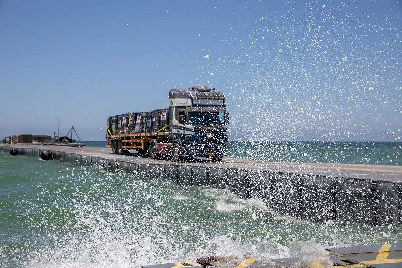 Humanitarian aid reaches Gaza via the temporary Trident Pier, June 11, 2024. Credit: Staff Sgt. Mikayla Fritz/U.S. Army Photo.