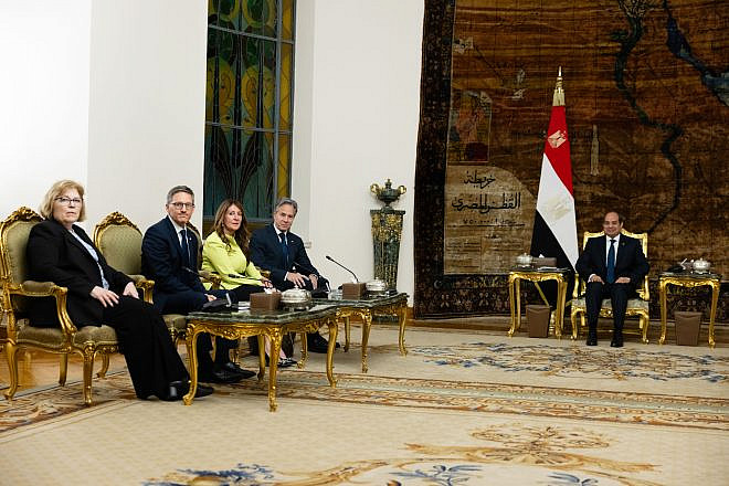 U.S. Secretary of State Antony Blinken meets with Egyptian President Abdel Fattah el-Sisi in Cairo on June 10, 2024. With Blinken (from the left) are U.S. Assistant Secretary Barbara Leaf, Counselor Derek Chollet and U.S. Ambassador to Egypt Herro Mustafa Garg. Credit: Chuck Kennedy/U.S. State Department.