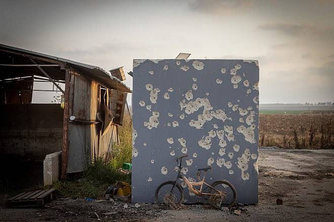 Damage caused to a public bomb shelter during the Oct. 7 massacre, near the Israeli-Gaza border, southern Israel, April 30, 2024. Photo by Chaim Goldberg/Flash90.
