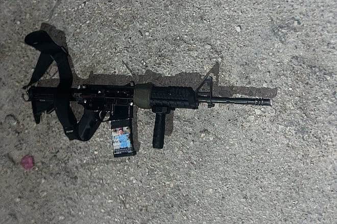 One of the weapons confiscated after two gunmen were killed by IDF forces near Tulkarem in Samaria, June 4, 2024. Credit: IDF.