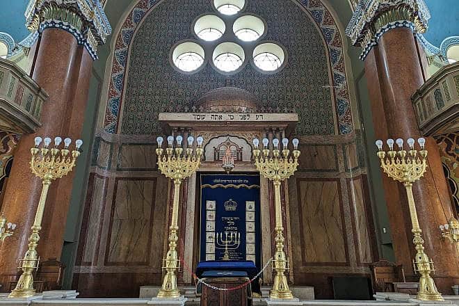 The sanctuary of the Central Sofia Synagogue in the Bulgarian capital's Square of Religious Tolerance, April 18, 2024. Photo by Joshua Marks.