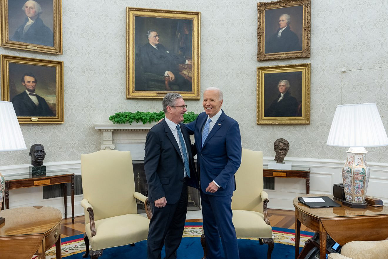 Keir Starmer, the newly elected prime minister of the United Kingdom, meets with U.S. President Joe Biden meets in the Oval Office, July 10, 2024. Photo by Adam Schultz/White House.