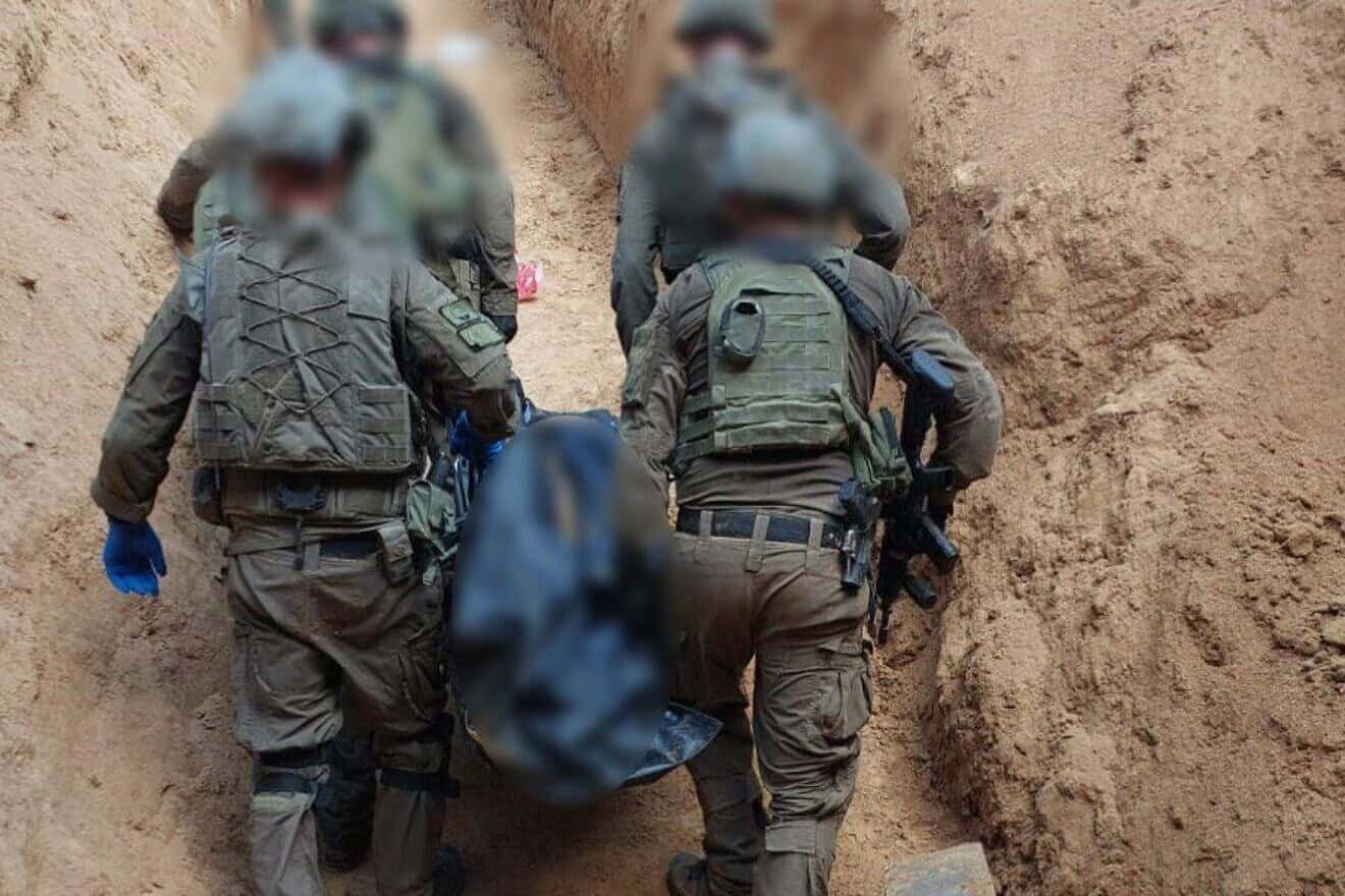 Israel Defense Forces troops recover the bodies of five hostages from the Gaza Strip, July 24, 2024. Credit: Israel Security Agency (Shin Bet).