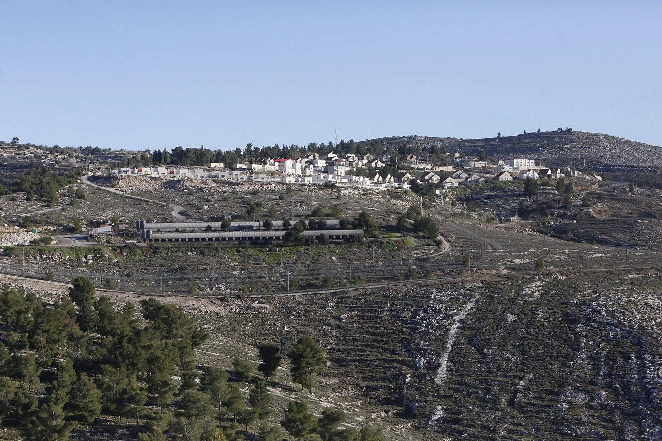 A picture taken near the Arab village of Tarqumiyah in Judea shows the Israeli community of Telem, Feb. 19, 2017. Photo by Hazem Bader/AFP via Getty Images.