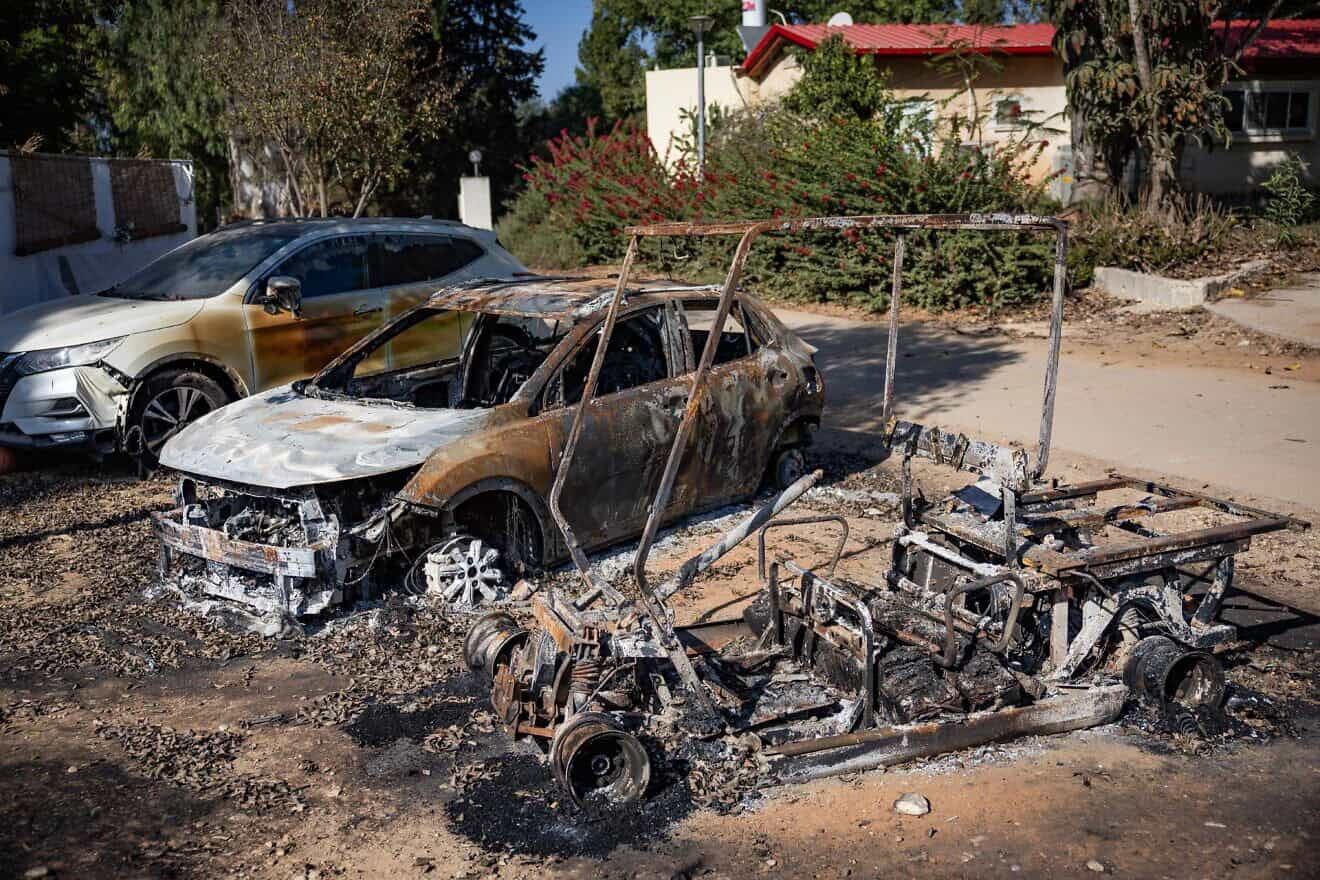 Destruction caused by Hamas terrorists in Kibbutz Nahal Oz, Oct. 20, 2023. Photo by Yonatan Sindel/Flash90.