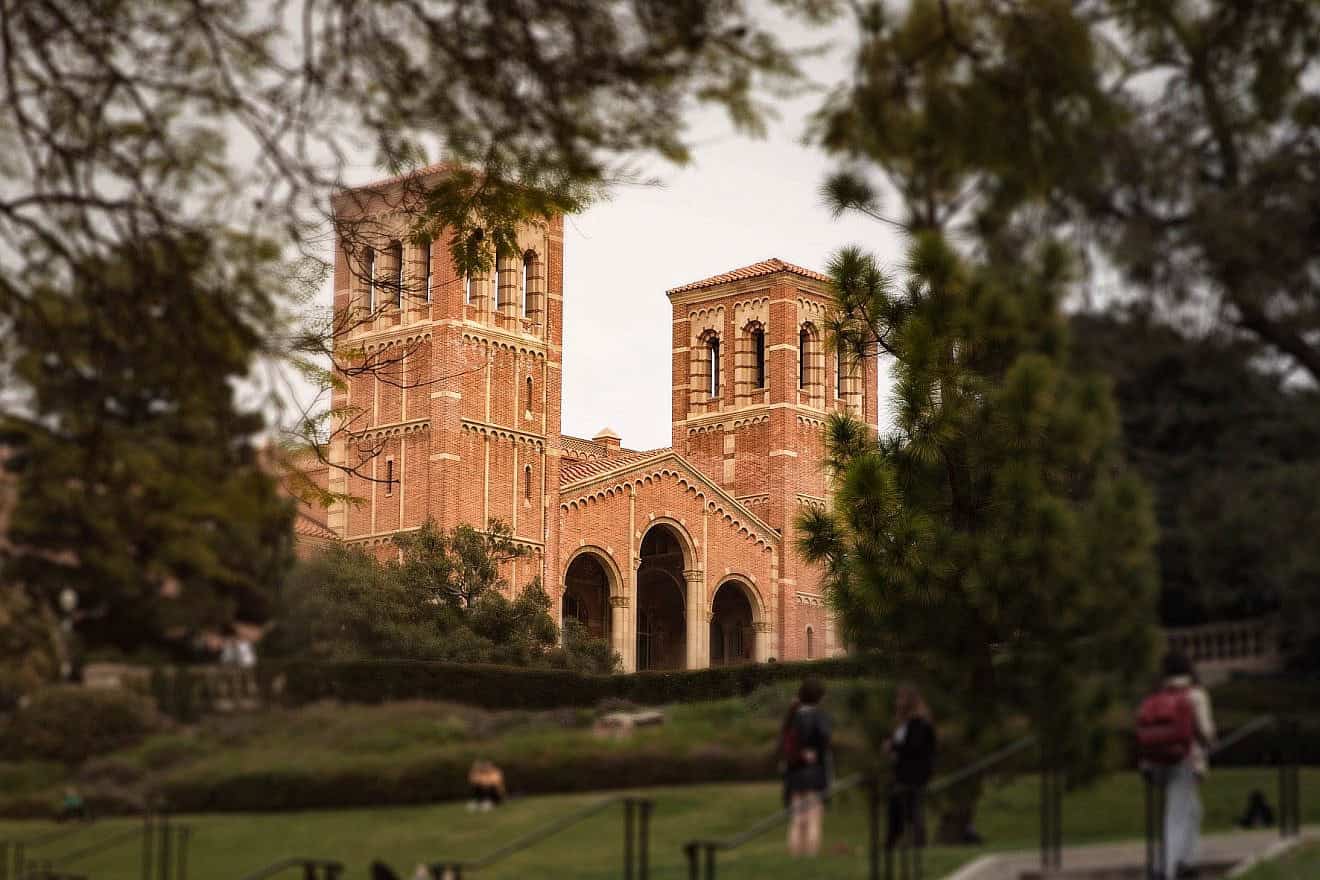 The University of California, Los Angeles. Credit: ACasualPenguin/Pixabay.