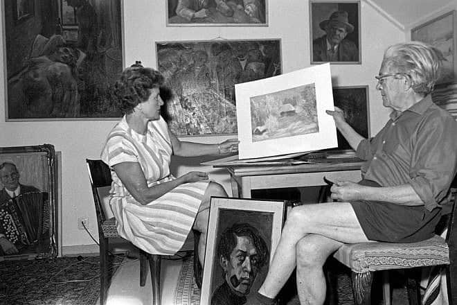 German-Swedish painter Eric Johannson, whose work was classified as degenerate during the Third Reich, in his home at Lövbrunna Gard, near Täby north of Stockholm, 1969. Photo by Erich Andres/United Archives via Getty Images.