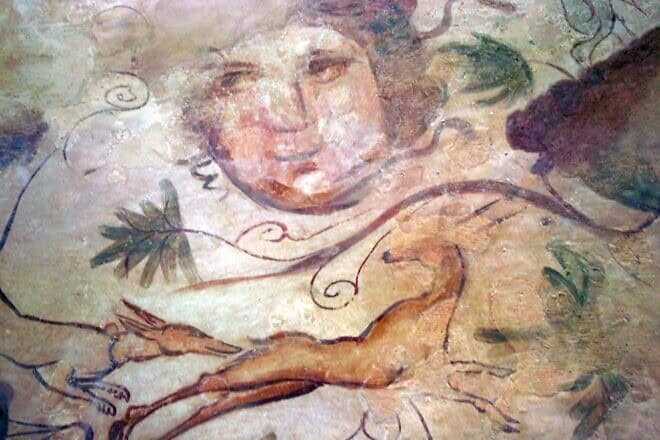 Paintings of Greek mythological characters in 1,700-year-old tombs discovered in Ashkelon in central Israel during the British Mandate. Photo: Israel Antiquities Authority.