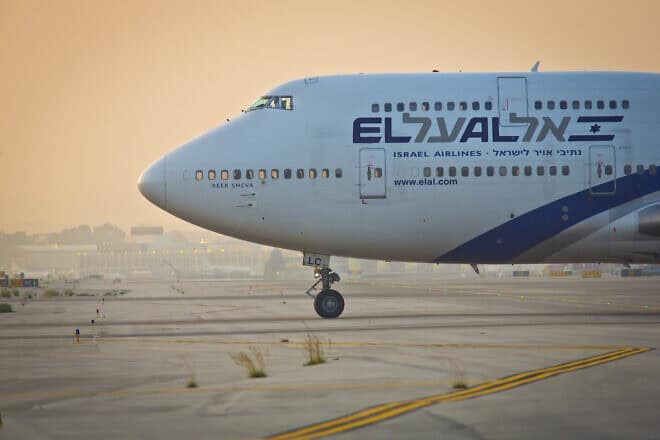An El Al plane at Ben-Gurion Airport, Aug. 5, 2013. Photo by Moshe Shai/Flash90.