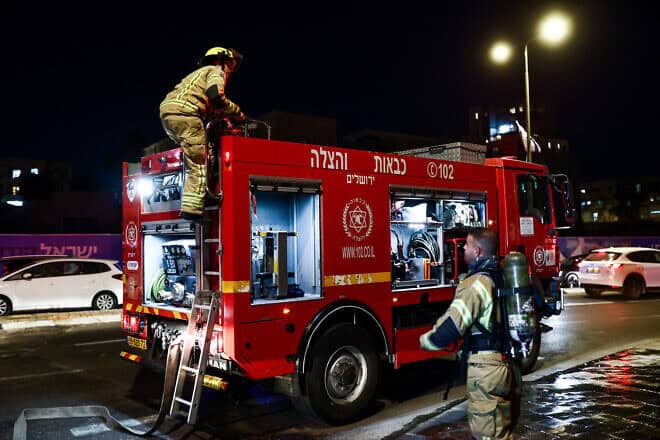 Jerusalem firefighters, June 6, 2024. Photo by Dor Pazuelo/Flash90.