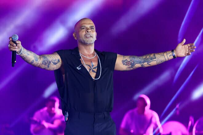Israeli musician Eyal Golan performs at Bloomfield Stadium in Jaffa, June 13, 2024. Photo by Moshe Shai/Flash90.