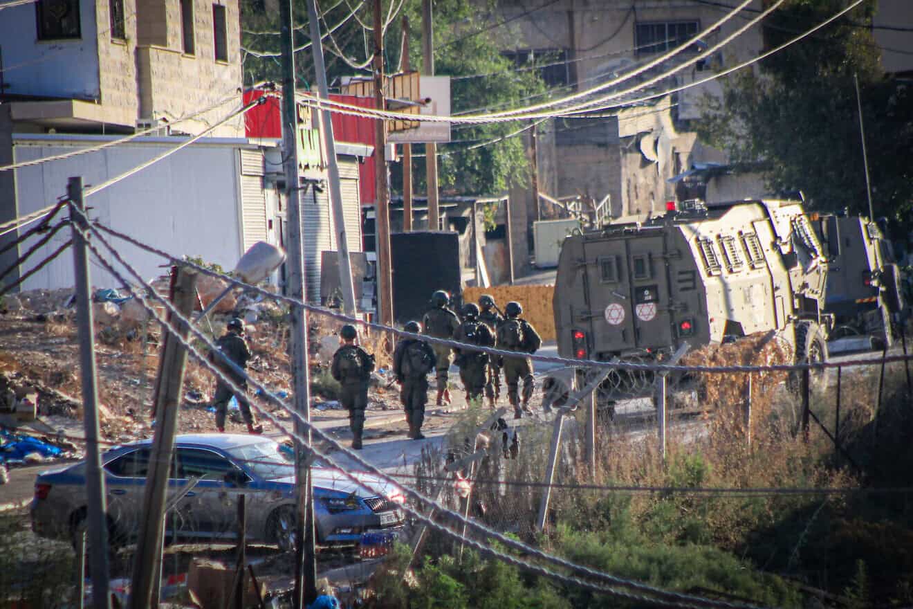 Israeli soldiers seen during a military operation at the al-Fara refugee camp in the Jordan Valley, Aug. 28, 2024. Photo by Nasser Ishtayeh/Flash90.