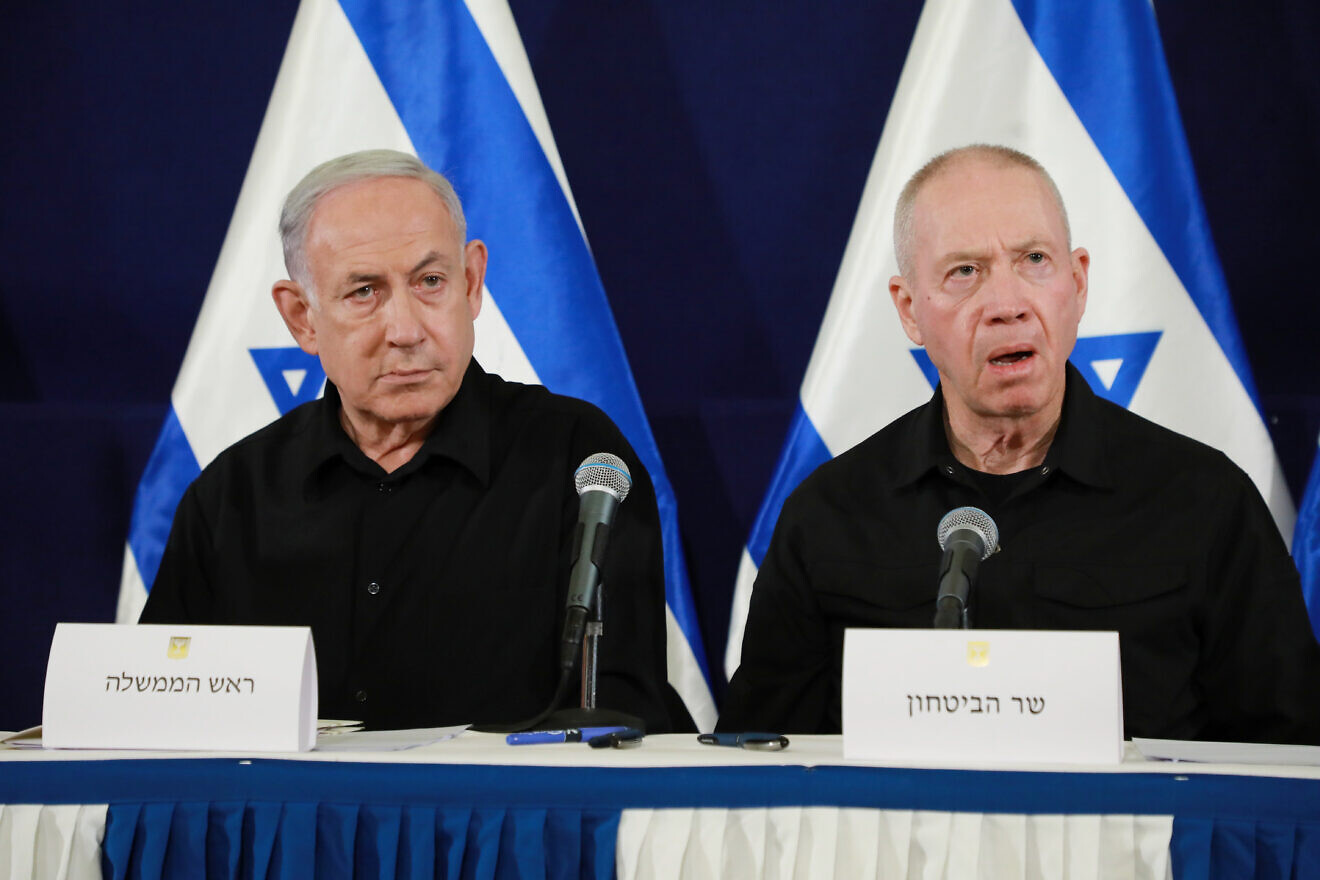 Prime Minister Benjamin Netanyahu and Defense Minister Yoav Gallant hold a press conference at the Ministry of Defense in Tel Aviv, Oct. 28, 2023. Photo by Dana Kopel/POOL via Flash90.