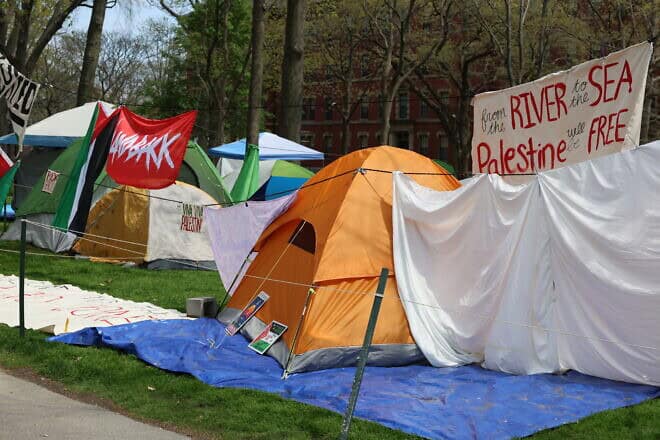“Free Palestine” tent encampment at Harvard University, organized in April-May 2024 in support of Palestinians and the Hamas terrorist organization in the Gaza Strip, May 2, 2024. Credit: Dariusz Jemielniak via Wikimedia Commons.