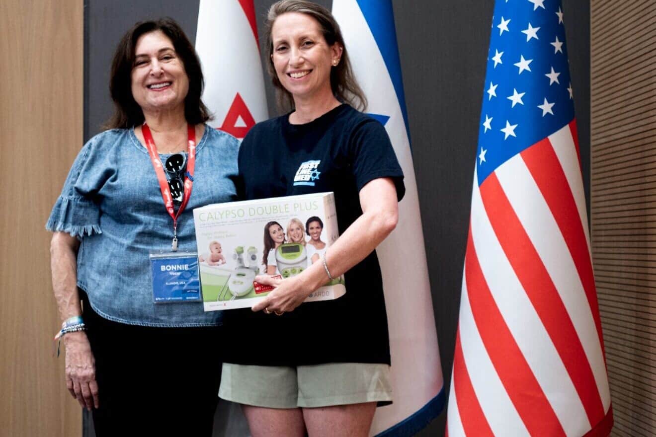 Bonnie Vozar (left), who sits on JCC Chicago’s board of directors, was inspired to take action after joining Momentum on two unity missions in November 2023 and March 2024. Since Oct. 7, she has raised more than $50,000 for the needs of female IDF soldiers. Credit: Courtesy of Momentum.