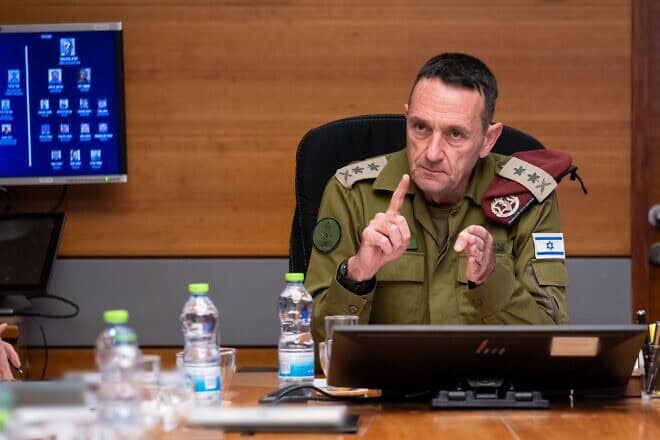 IDF Chief of Staff Lt. Gen. Herzi Halevi holds a situational assessment during Israeli airstrikes against the Houthis in Yemen, Sept. 29, 2024. Credit: IDF.