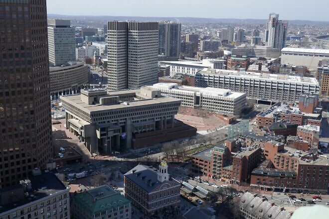 Government Center in Boston. Credit: NewtonCourt/Wikipedia.