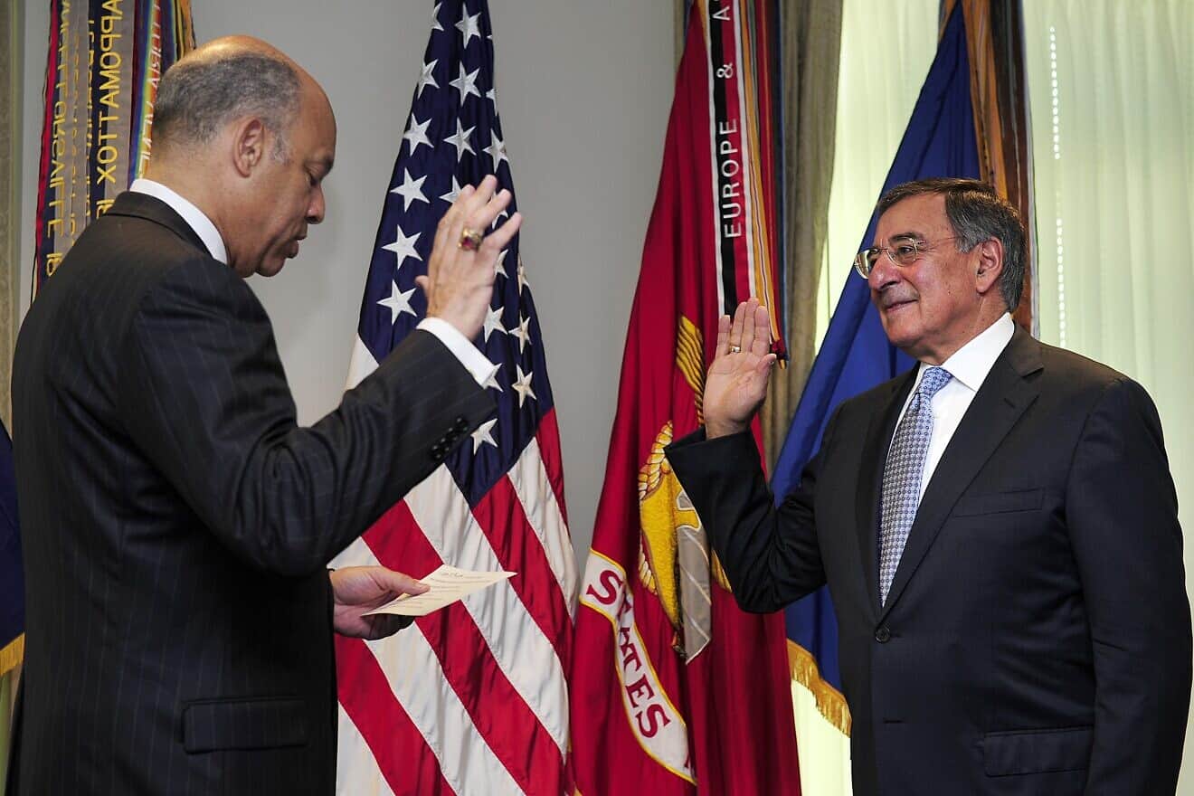 U.S. Defense Department General Counsel Jeh Johnson administers the oath of office to Leon Panetta, the 23rd U.S. secretary of defense, during a Pentagon ceremony on July 1, 2011. U.S. Department of Defense Photo by U.S. Air Force Tech. Sgt. Jacob N. Bailey via Wikimedia Commons.