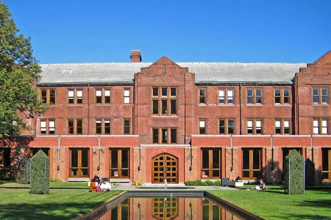 Munk Centre for International Studies at the University of Toronto in Canada. Credit: Simon P. via Wikimedia Commons.
