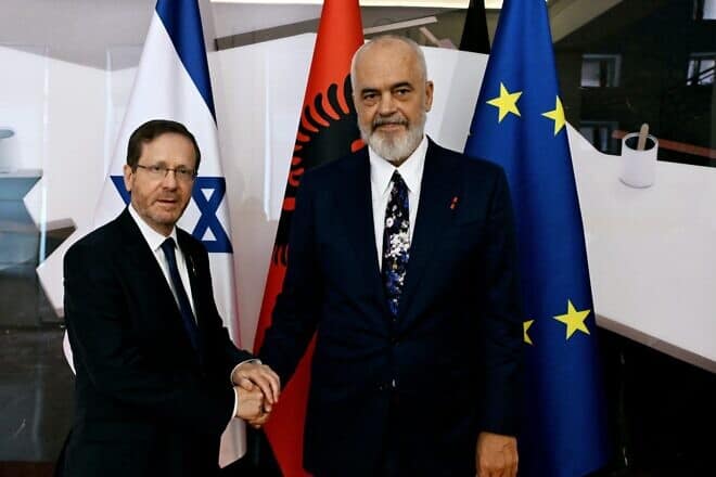Israeli President Isaac Herzog and Albanian Prime Minister Edi Rama during a meeting in Tirana, Sept. 12, 2024. Photo by Haim Zach/GPO.