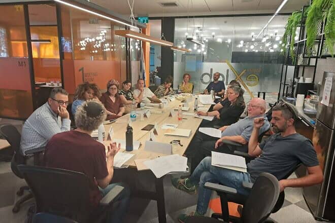 The inaugural meeting of Restart,  a program focused on rebuilding the Gaza Envelope through innovative social initiatives and leadership empowered by Jewish values. Credit: Courtesy of Kolot.