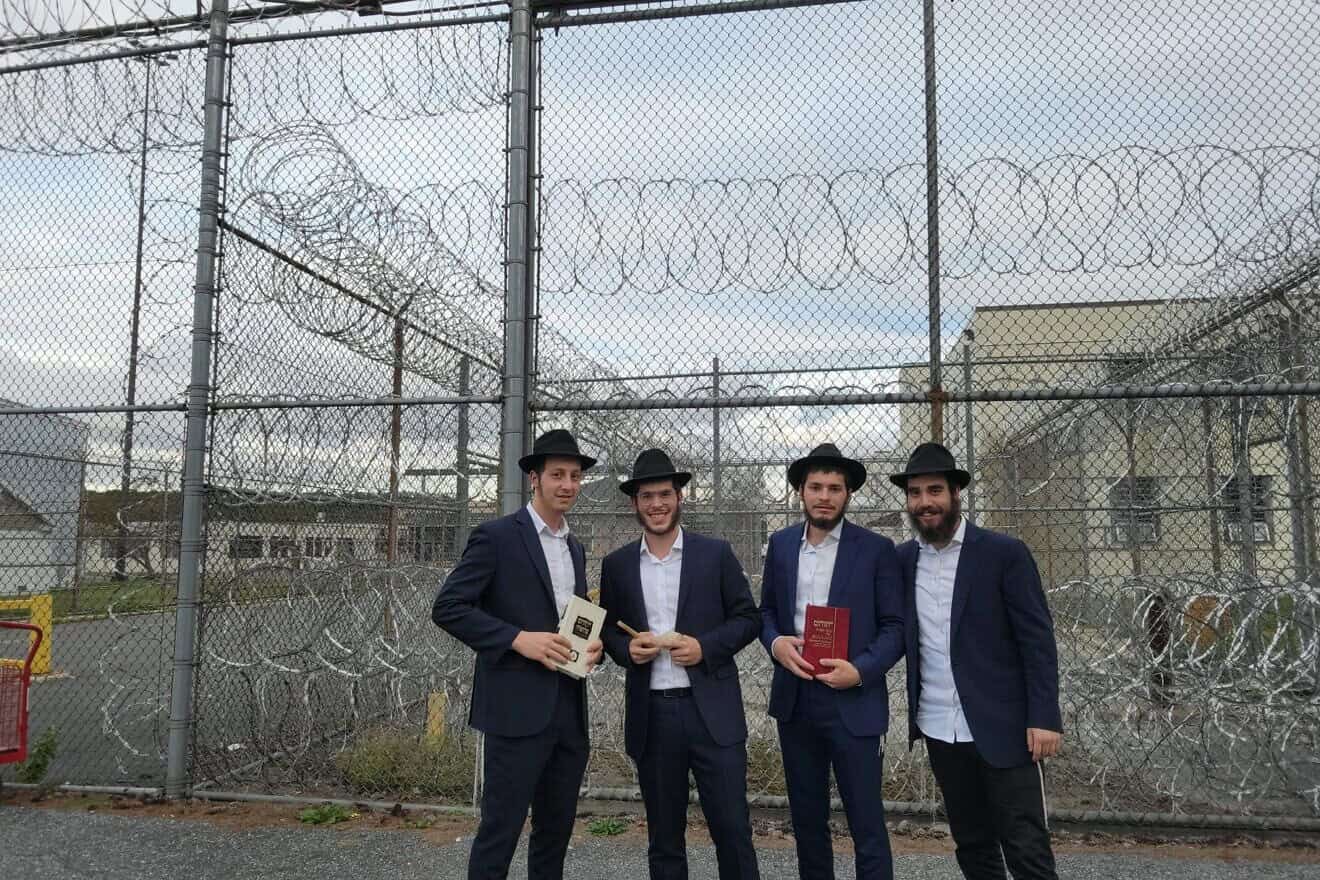 Aleph Institute volunteers spent Rosh Hashanah at the Danbury Federal Correctional Institution, in Connecticut, bringing the joy of the holiday to those behind bars. Credit: Courtesy.