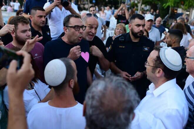 Radical secular protesters clash with religious Jews in Tel Aviv on Yom Kippur, Sept. 24, 2023. Photo by Tomer Neuberg/Flash90.