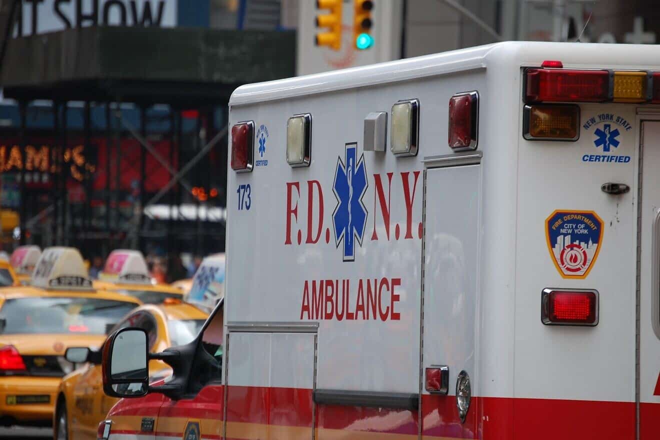 Ambulance in New York. Credit: Alan Batt/Pixbay.