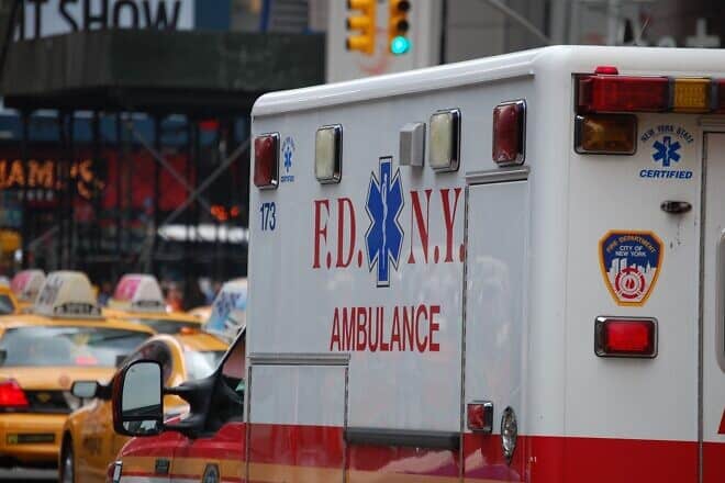 Ambulance in New York. Credit: Alan Batt/Pixbay.