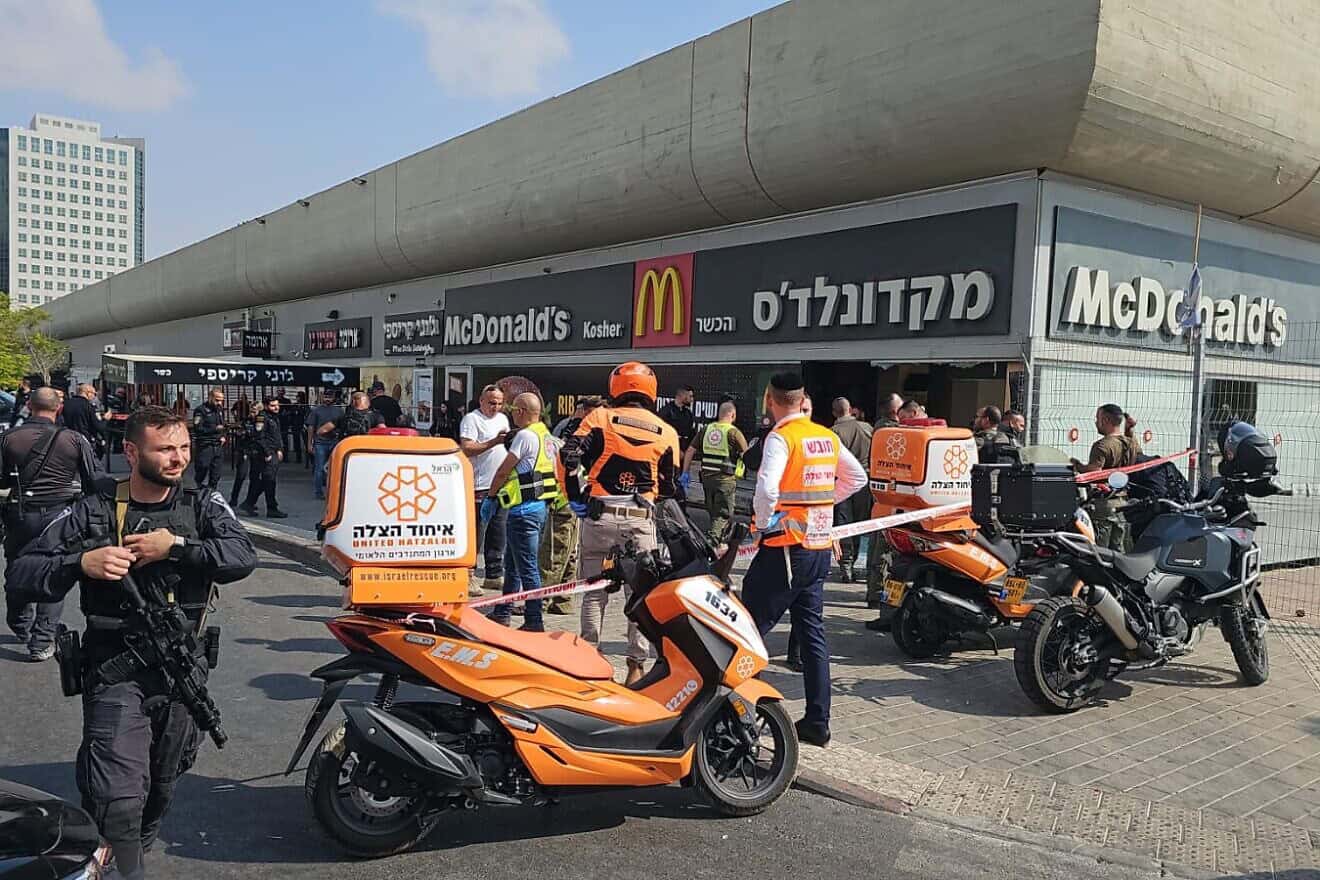 Israeli security and rescue personnel at the scene of a terrorist attack at the Beersheva Central Bus Station, Oct. 6, 2024. Credit: United Hatzalah.