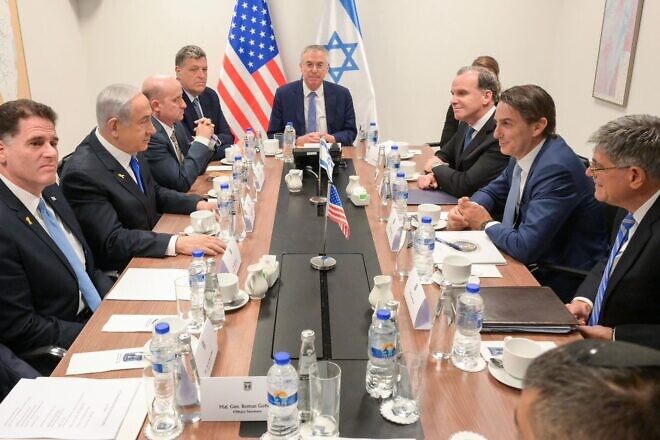 U.S. presidential envoy Amos Hochstein meets with Prime Minister Benjamin Netanyahu at the Prime Minister's Office in Jerusalem, Oct. 31, 2024. Credit: Ma'ayan Toaf/GPO.